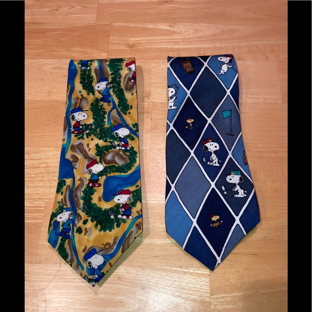 Silk Peanuts golf theme ties x2
